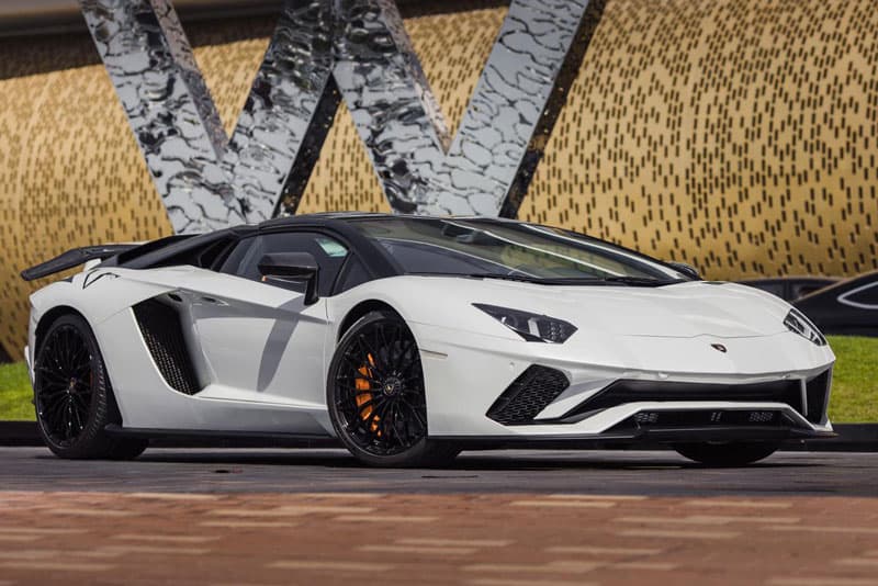 Lamborghini Aventador Roadster