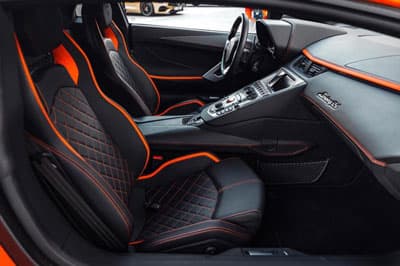 Lamborghini Aventador