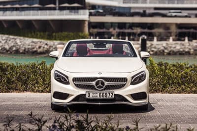 White Mercedes S500 Coupe
